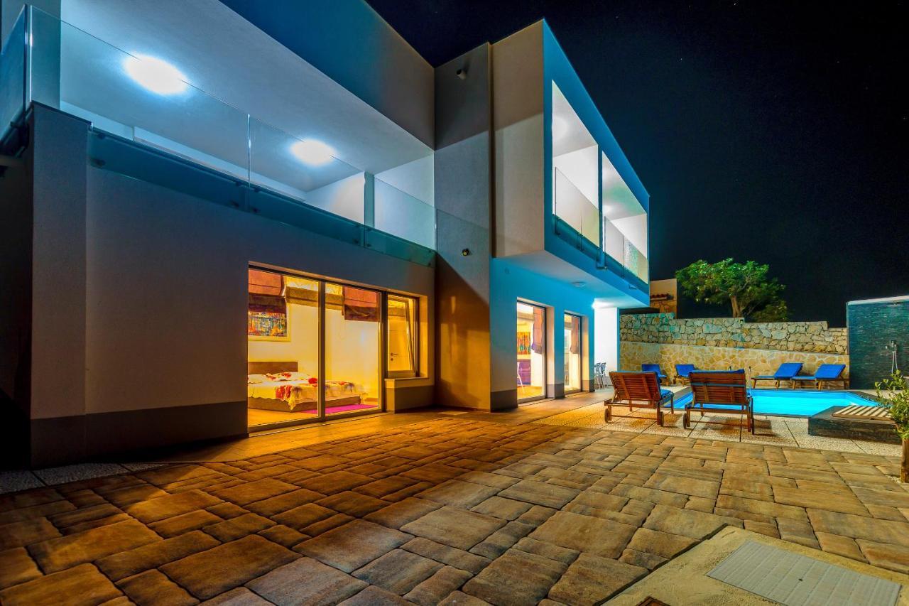 Villa The Secret Diamond Pag Town Exterior photo