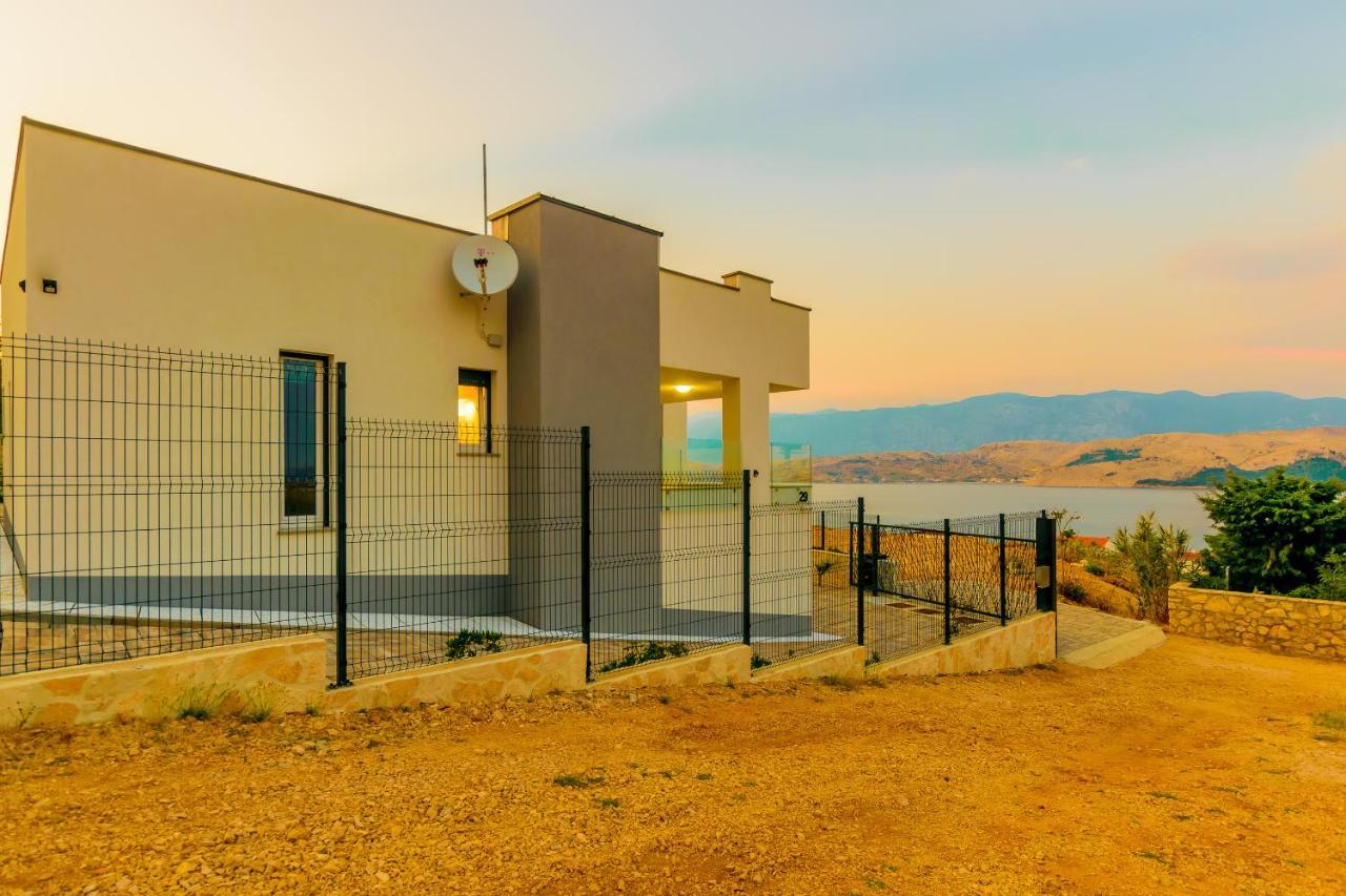 Villa The Secret Diamond Pag Town Exterior photo